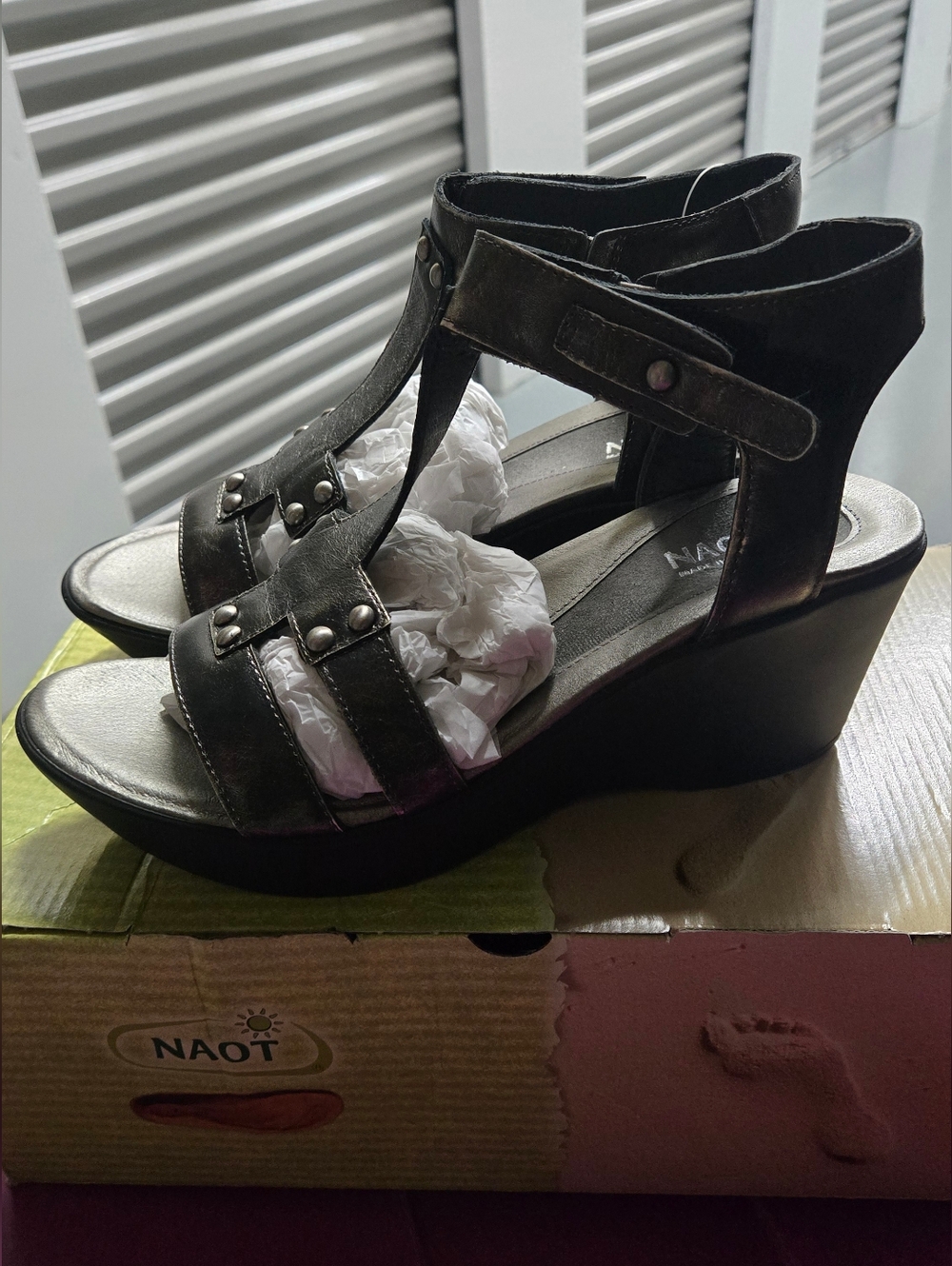 Naot Flirt Wedge Leather Sandals